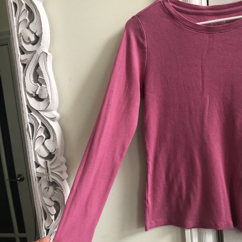 *Time & Tru ribbed shirt
